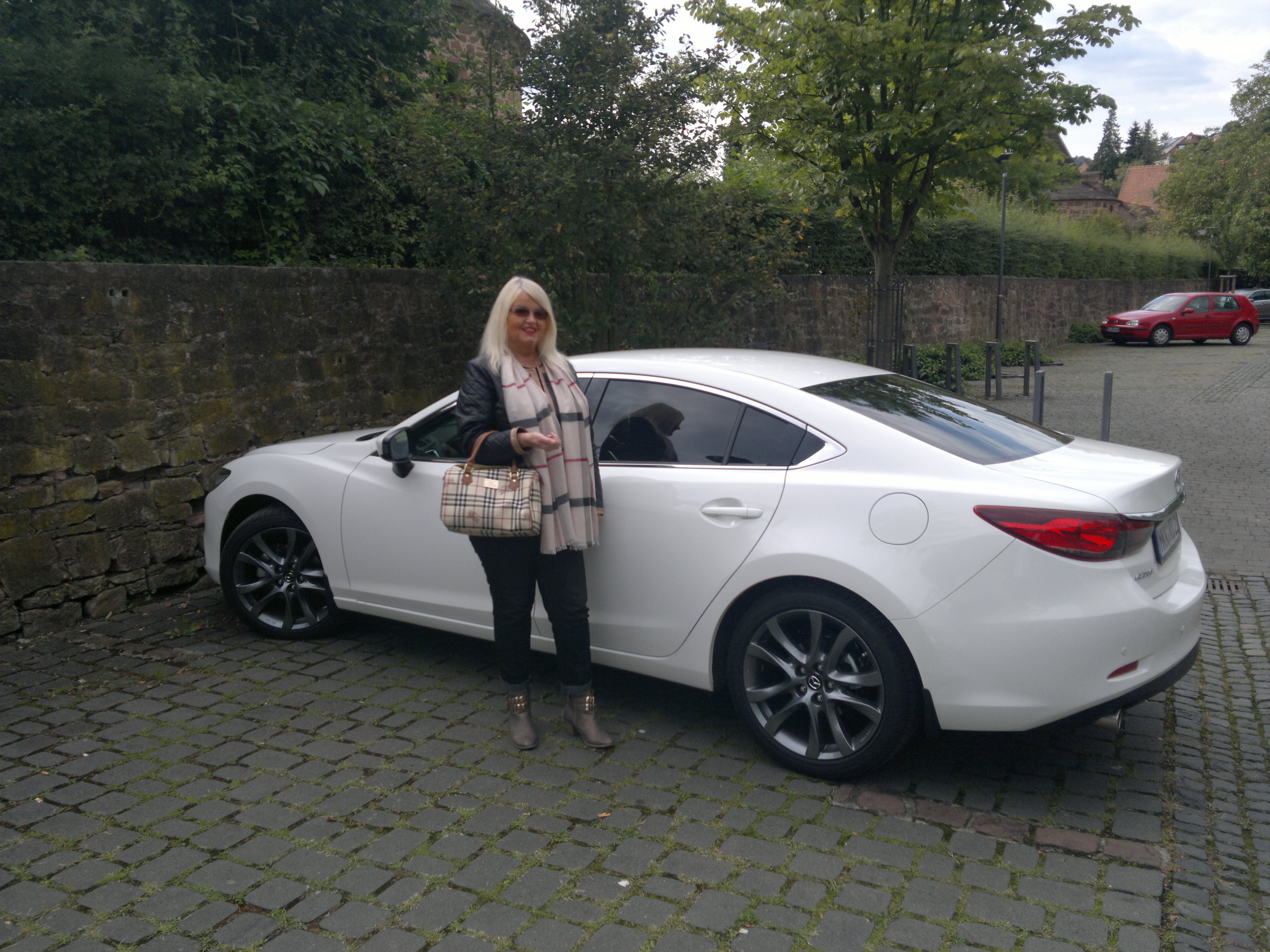 Mazda 6 - Zoomen: Bitte Foto klicken!