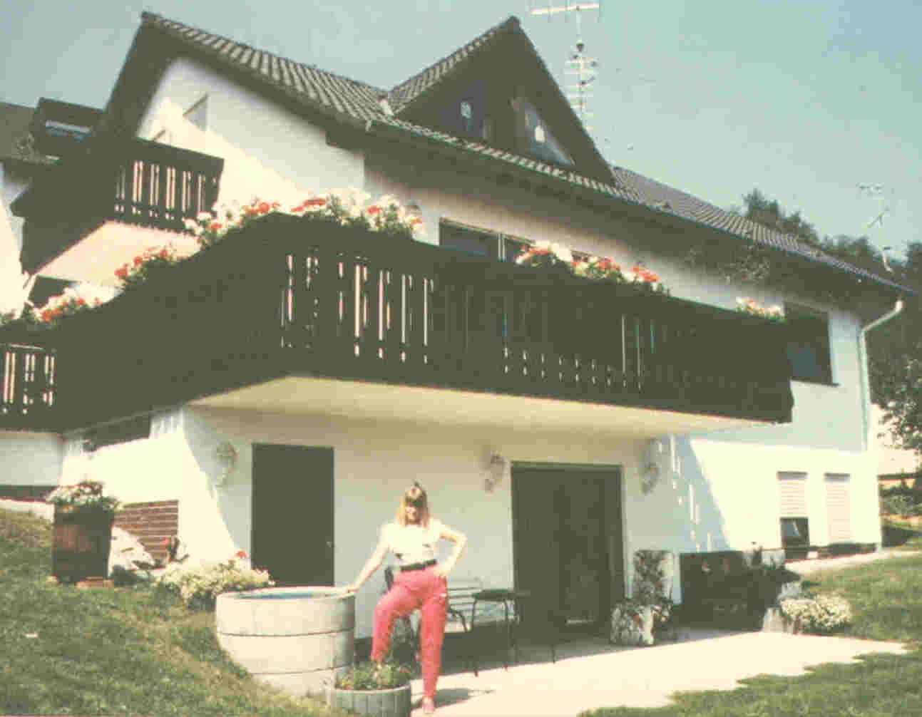 Hier wohnen wir. Zoomen: Bitte Foto klicken!